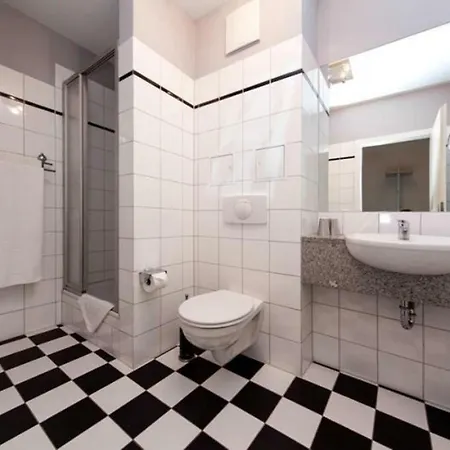 Haus Am Park Apartment Kuehlungsborn Exterior photo